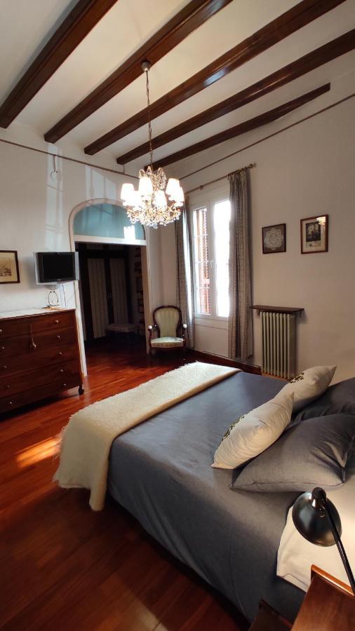 Casa Mo Apartment Сабадел Екстериор снимка