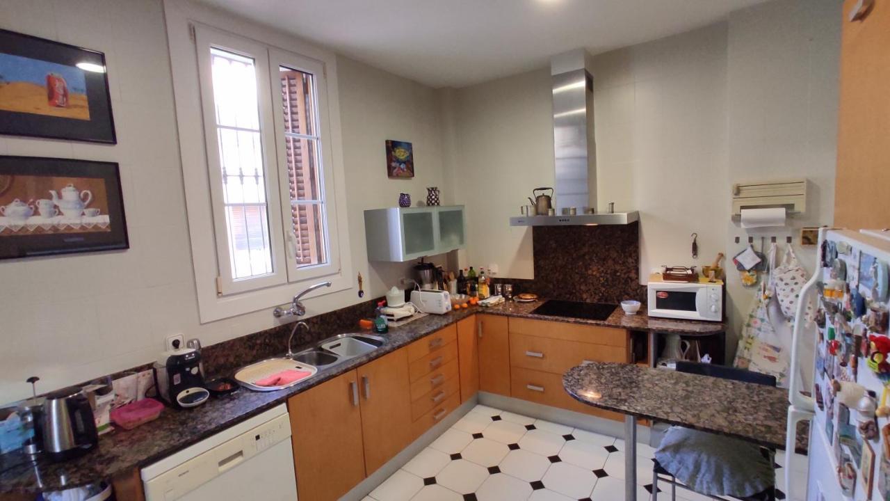 Casa Mo Apartment Сабадел Екстериор снимка